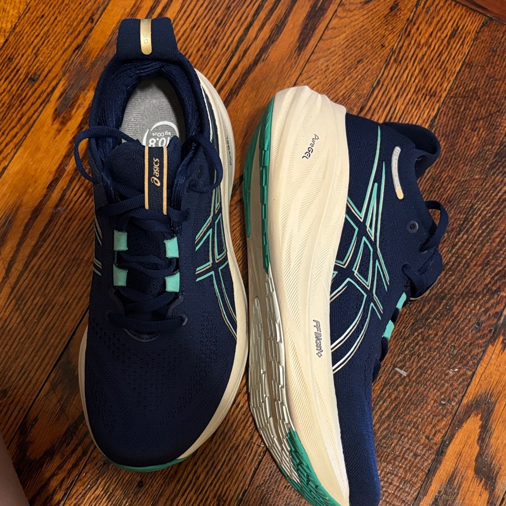Asics Navy and Mint Athletic Sneakers Puregel size 7 (used)